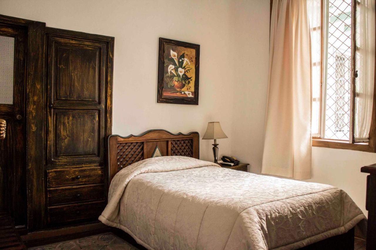 Hotel Inca Real Куэнка Экстерьер фото